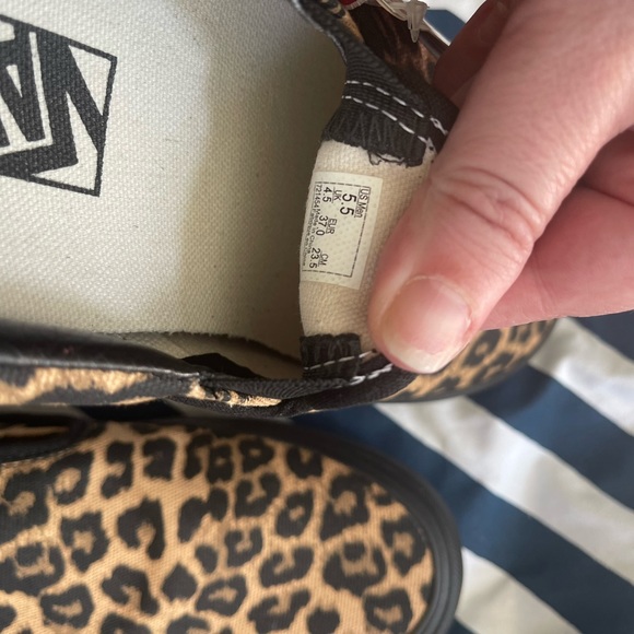 Leopard Slip-on Vans - Picture 2 of 5